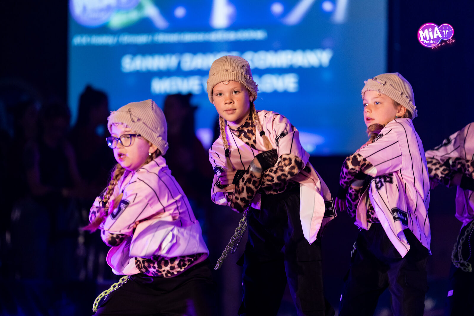 Spicy Bubbliz — Sanny Dance Company